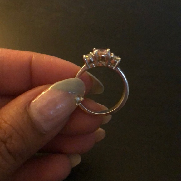 3 Stone Sterling silver Cubic Zirconia Ring - Picture 4 of 5